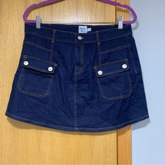 Princess Polly Dresses & Skirts - Princess Polly Dark Blue Denim Mini Skirt - Size 6